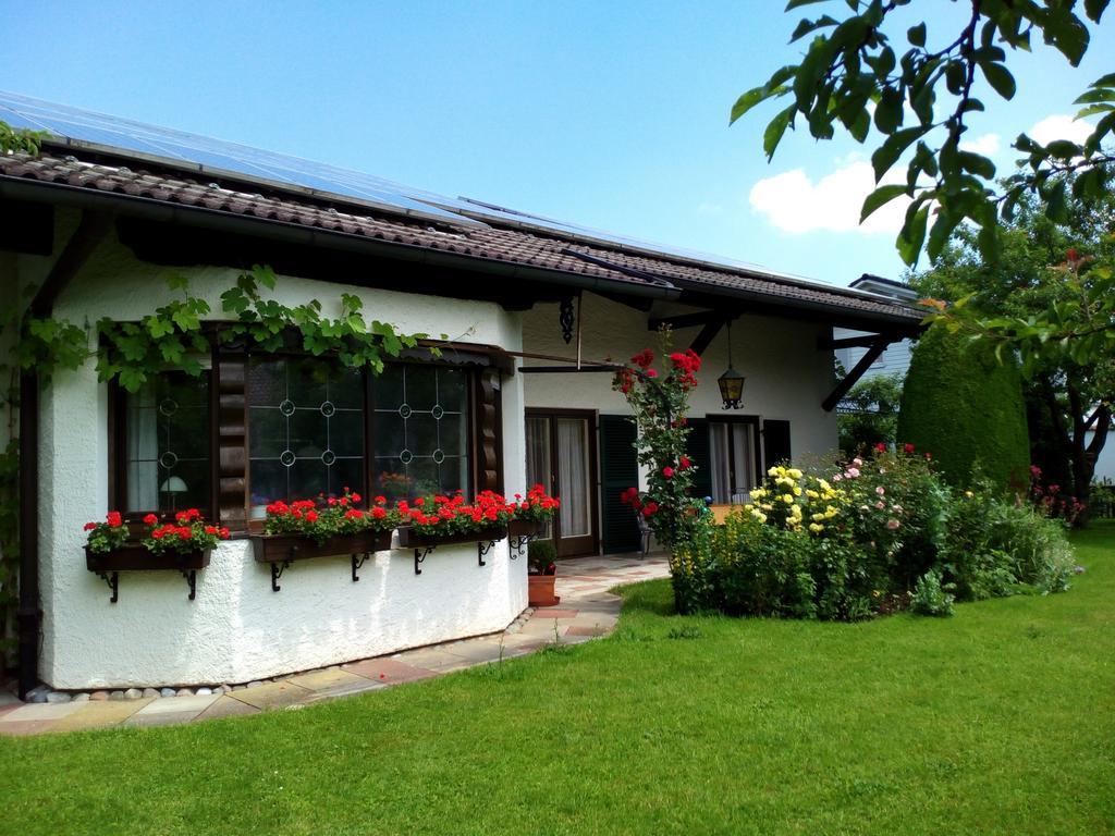 Haus Huber Apartment Übersee Exterior foto